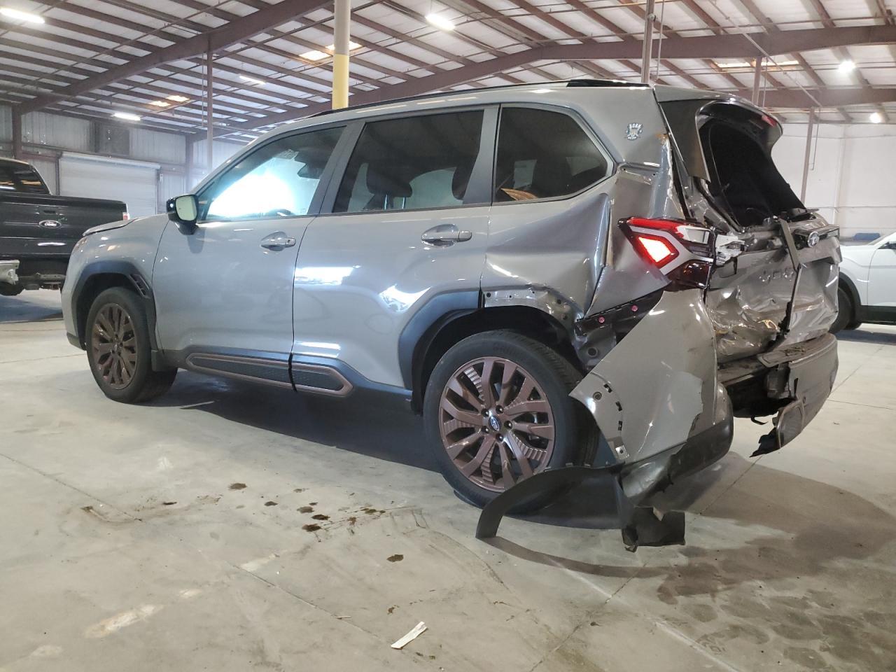 2025 SUBARU FORESTER