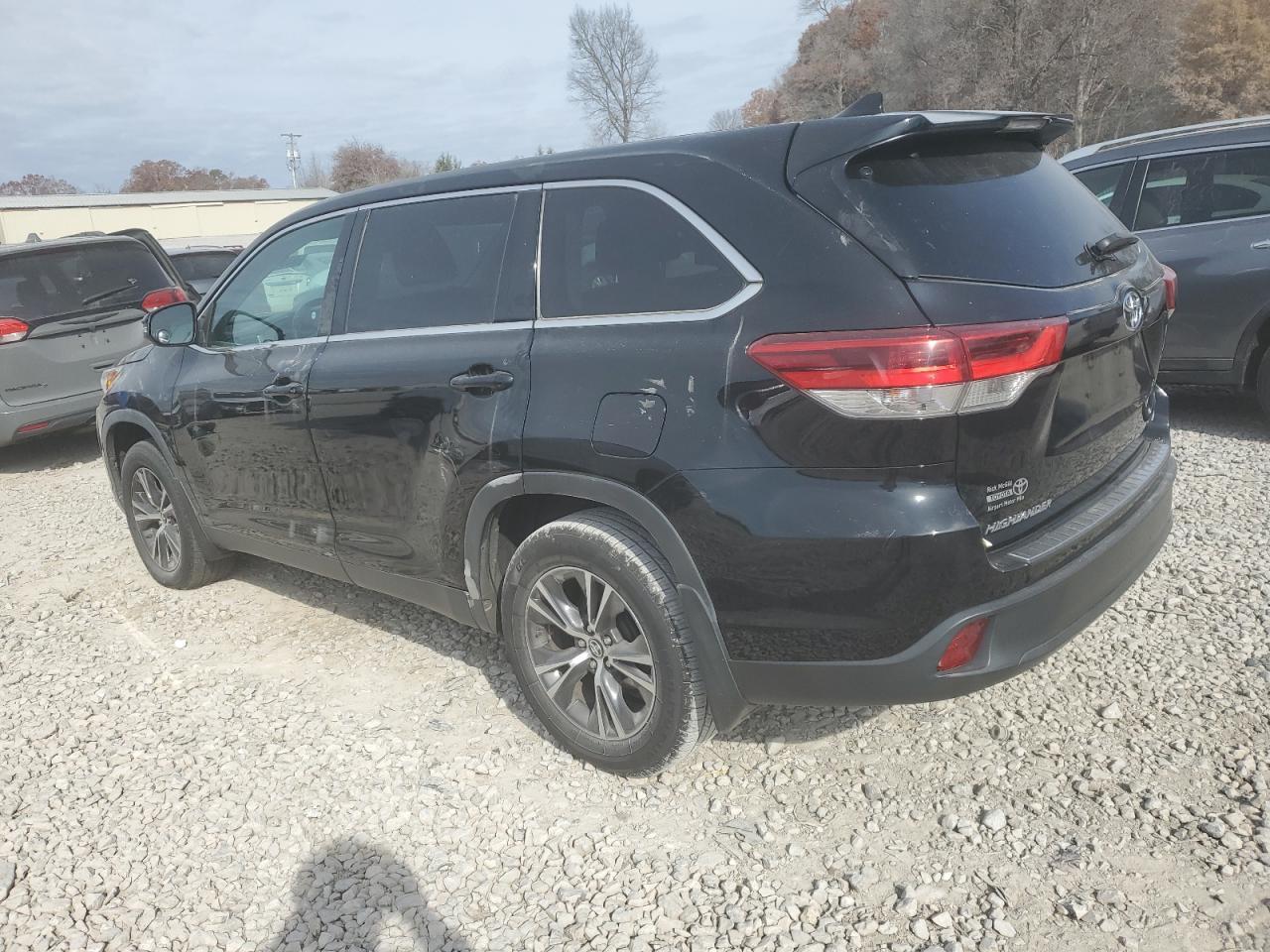 2019 TOYOTA HIGHLANDER
