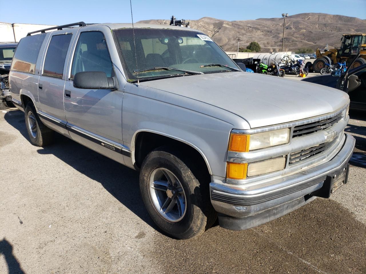 1995 CHEVROLET Suburban