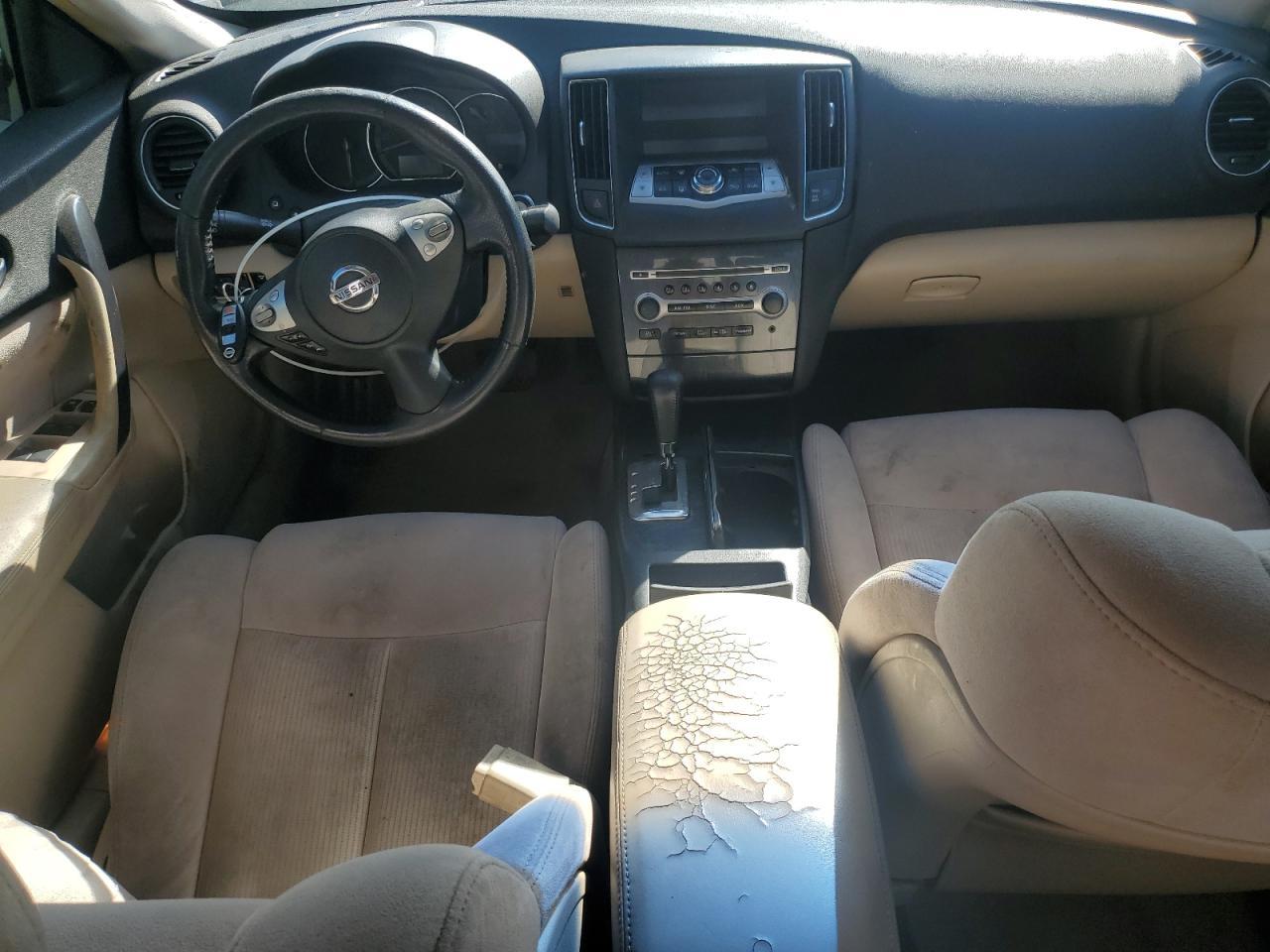 2013 NISSAN Maxima