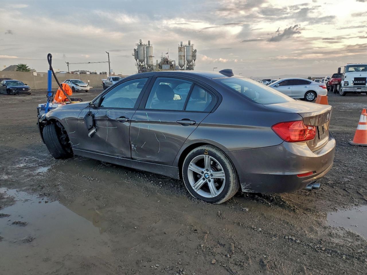 2015 BMW 3 SERIES