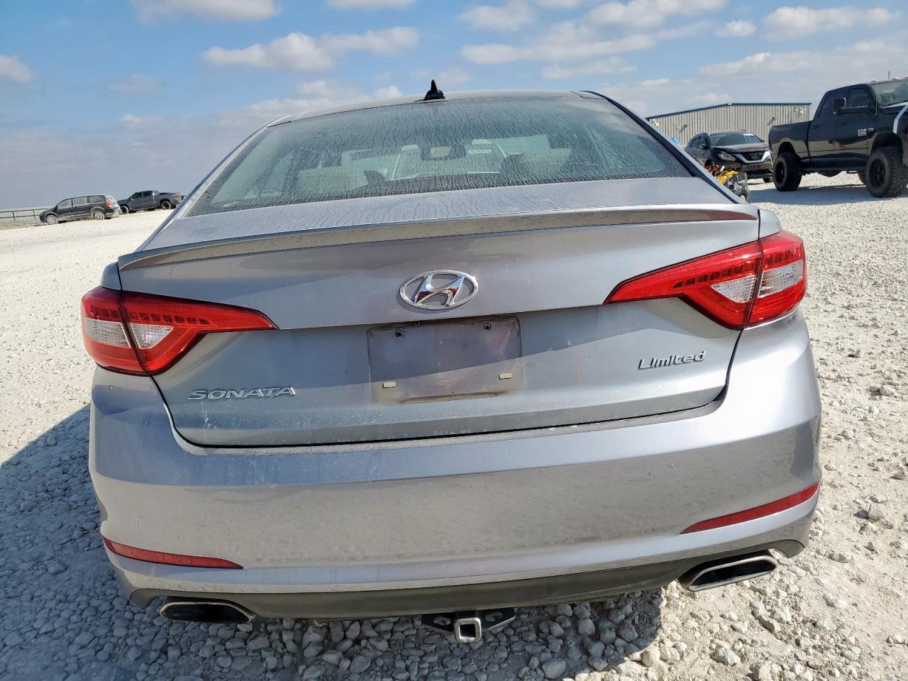 2015 HYUNDAI SONATA