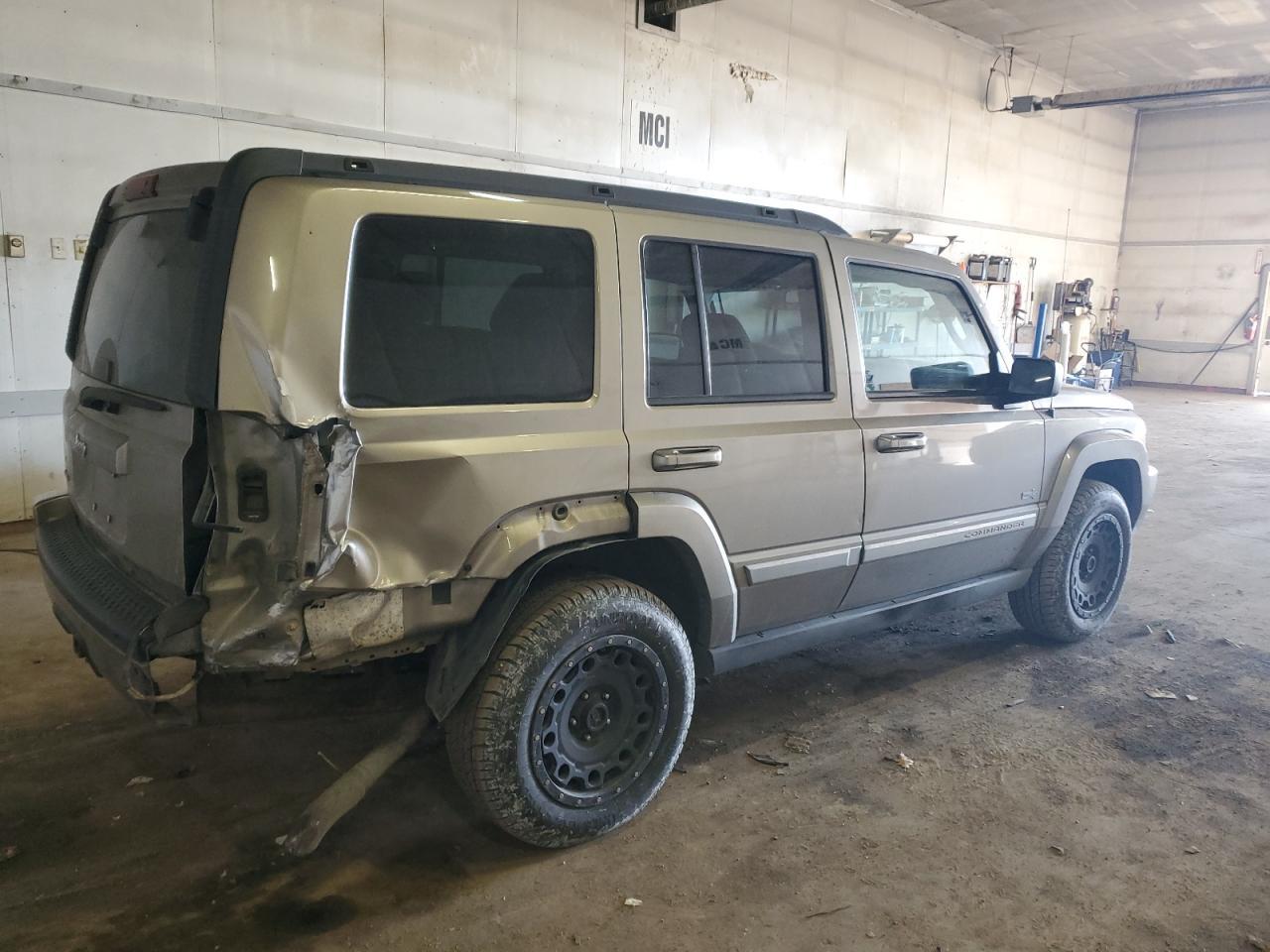 2006 JEEP Commander