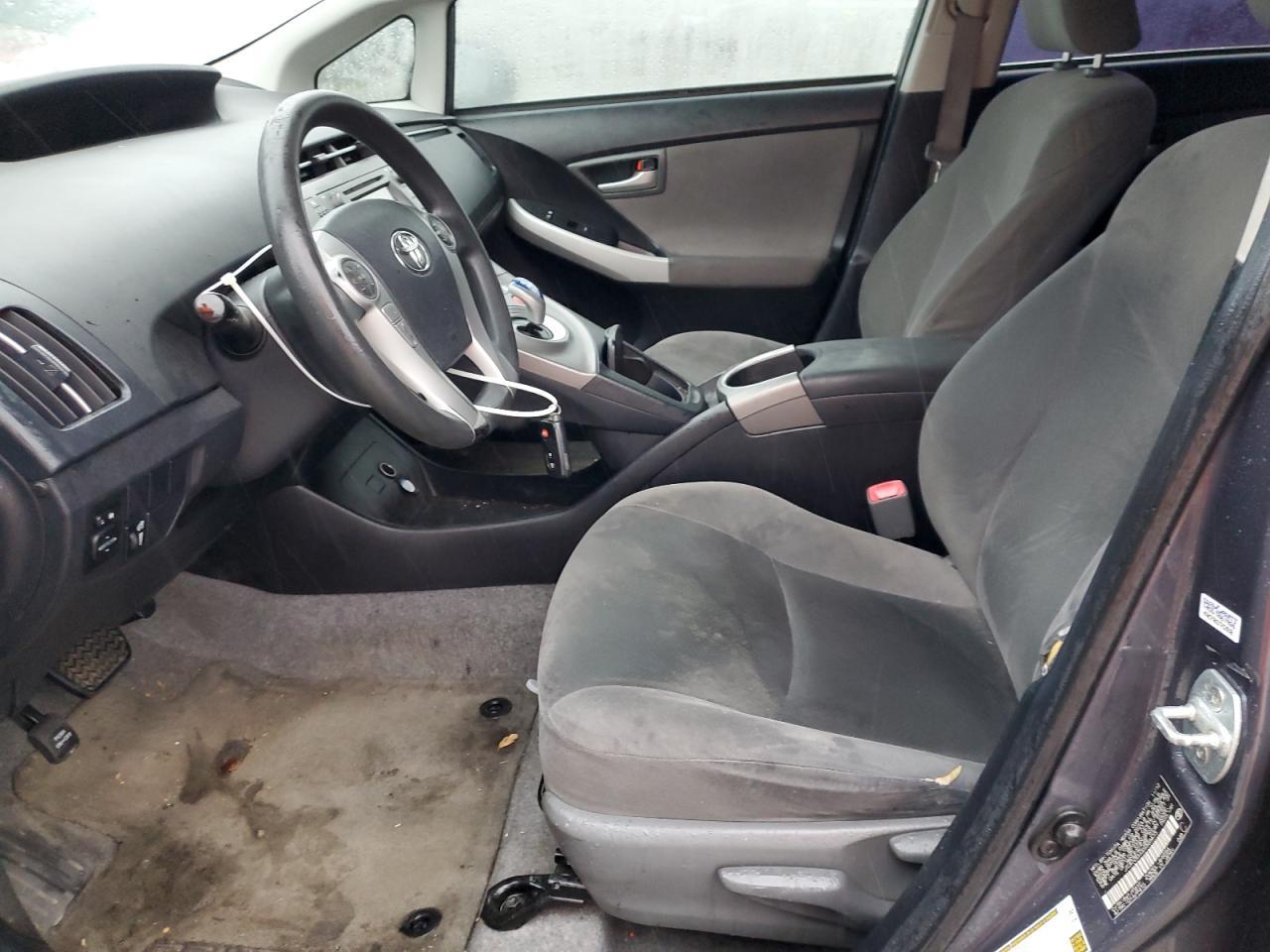 2013 TOYOTA PRIUS