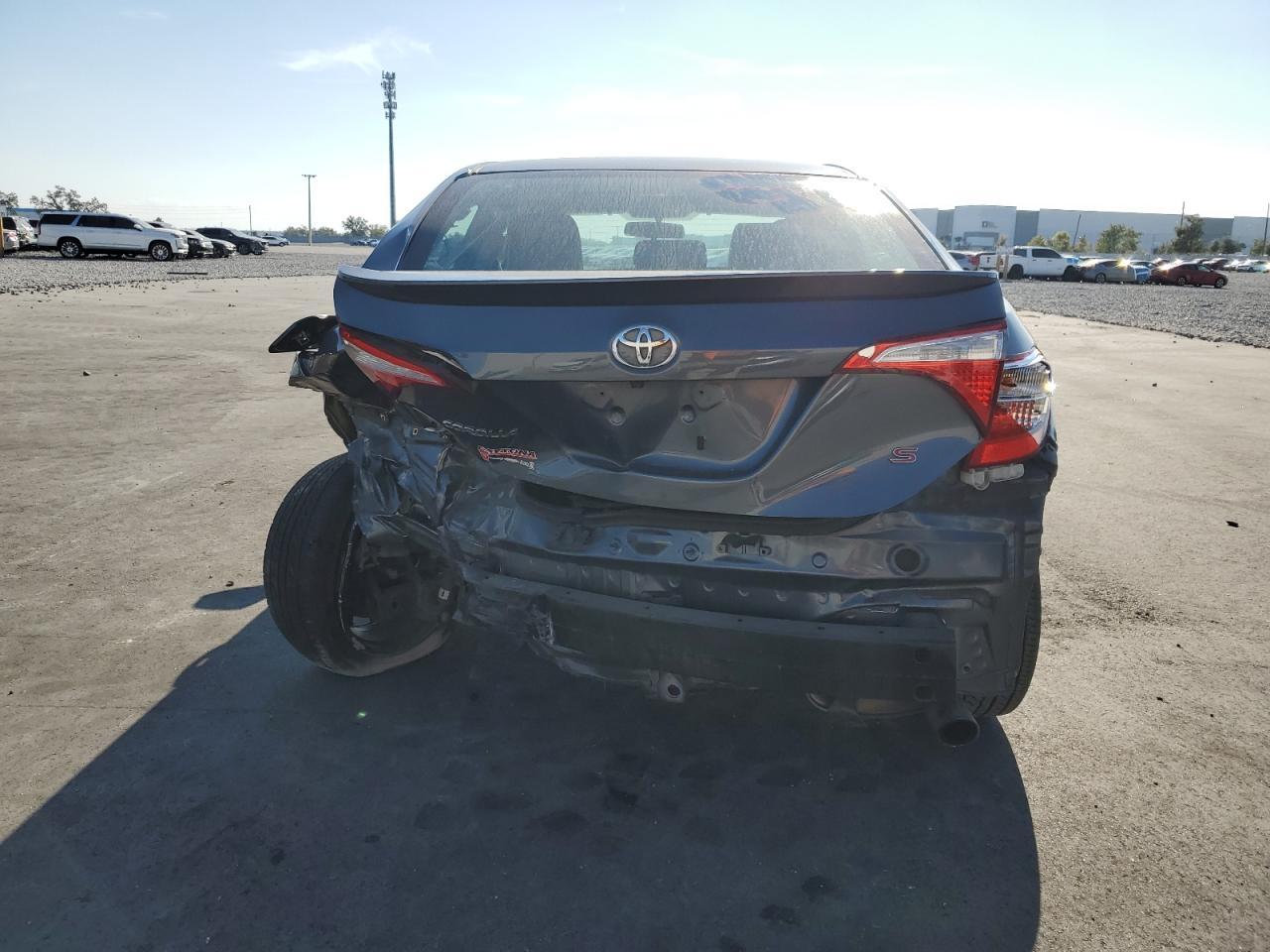 2016 TOYOTA COROLLA
