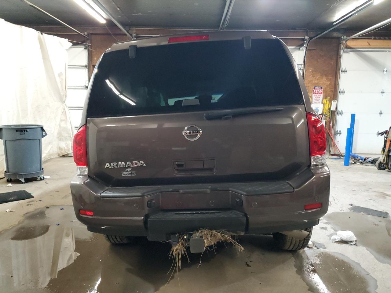 2015 NISSAN Armada