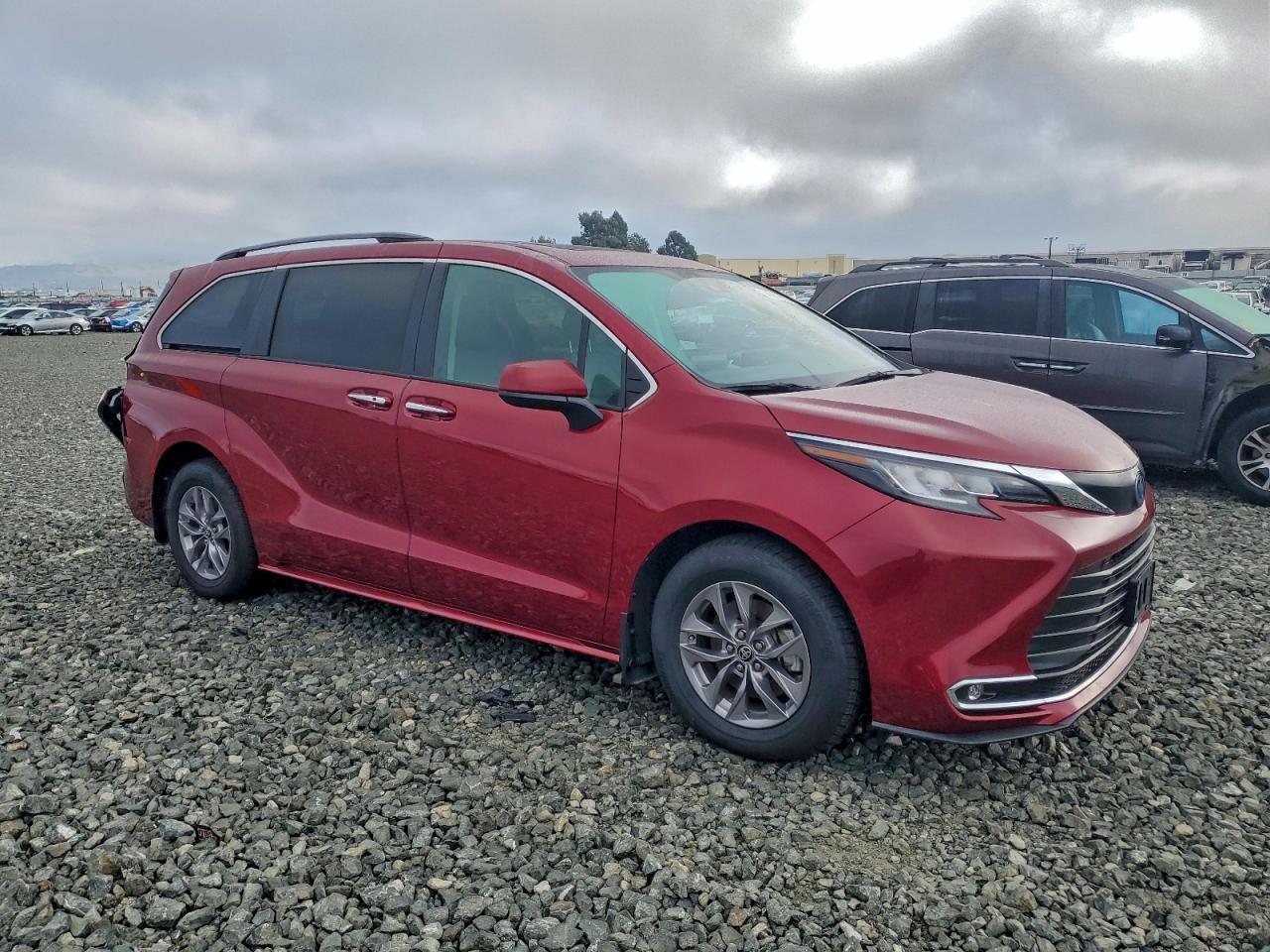 2022 TOYOTA SIENNA