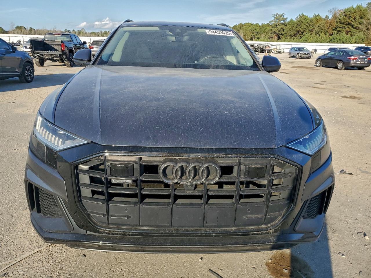 2020 AUDI Q8