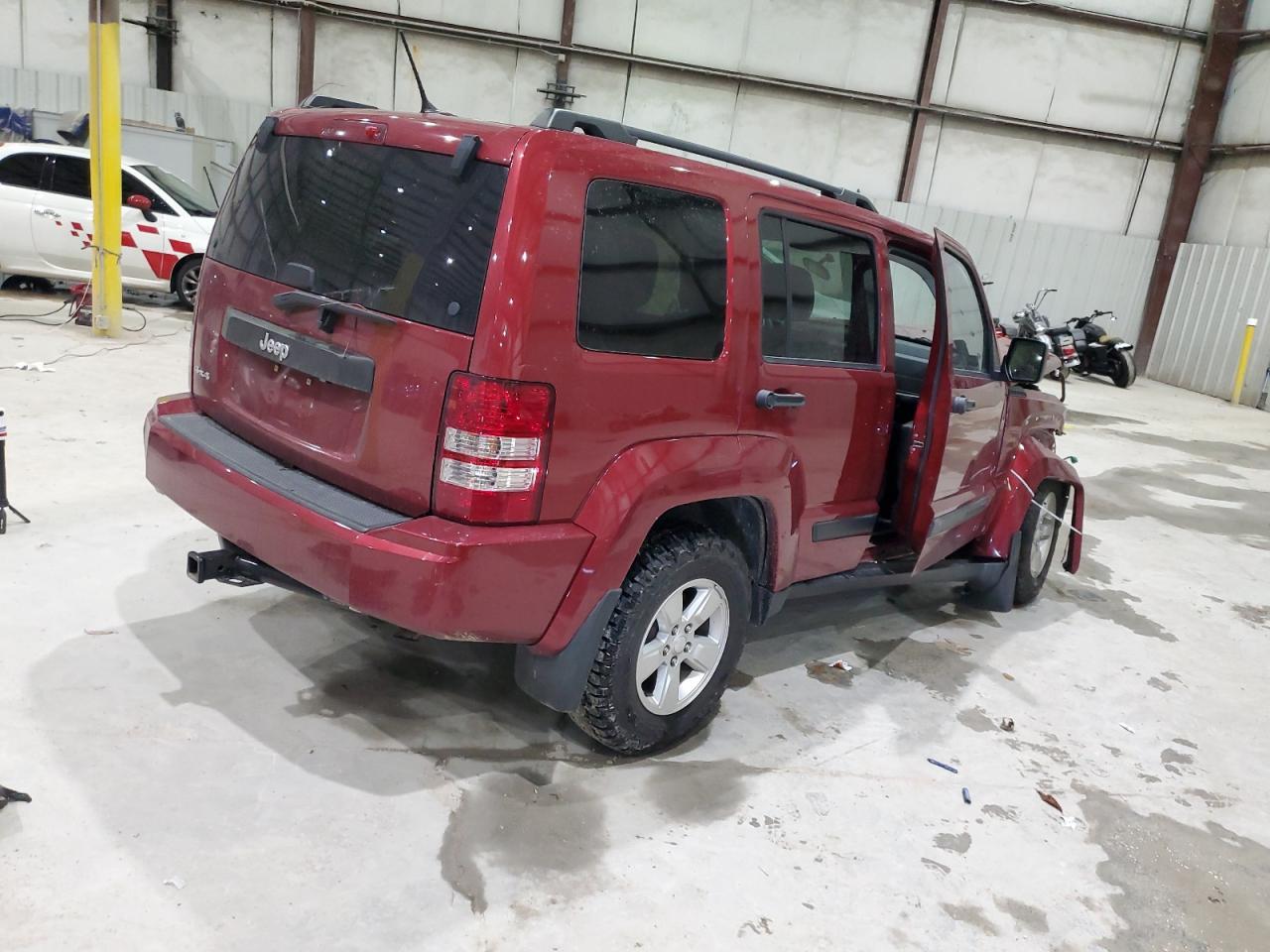2011 JEEP Liberty