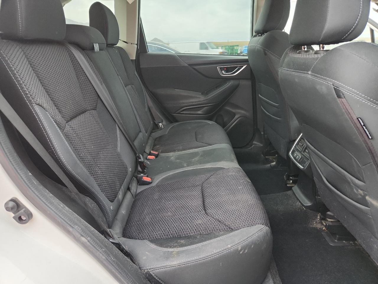 2021 SUBARU FORESTER