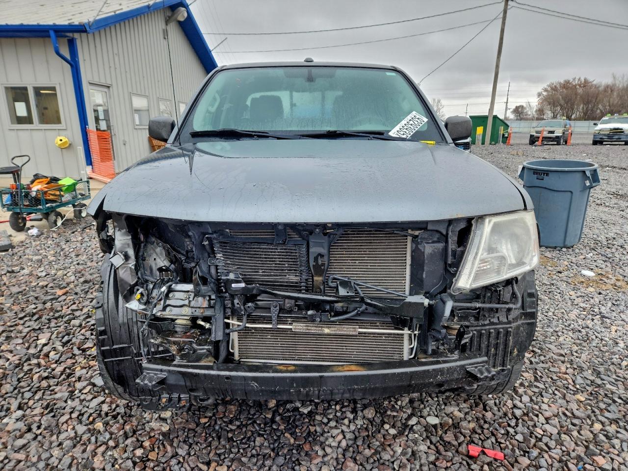 2017 NISSAN Frontier