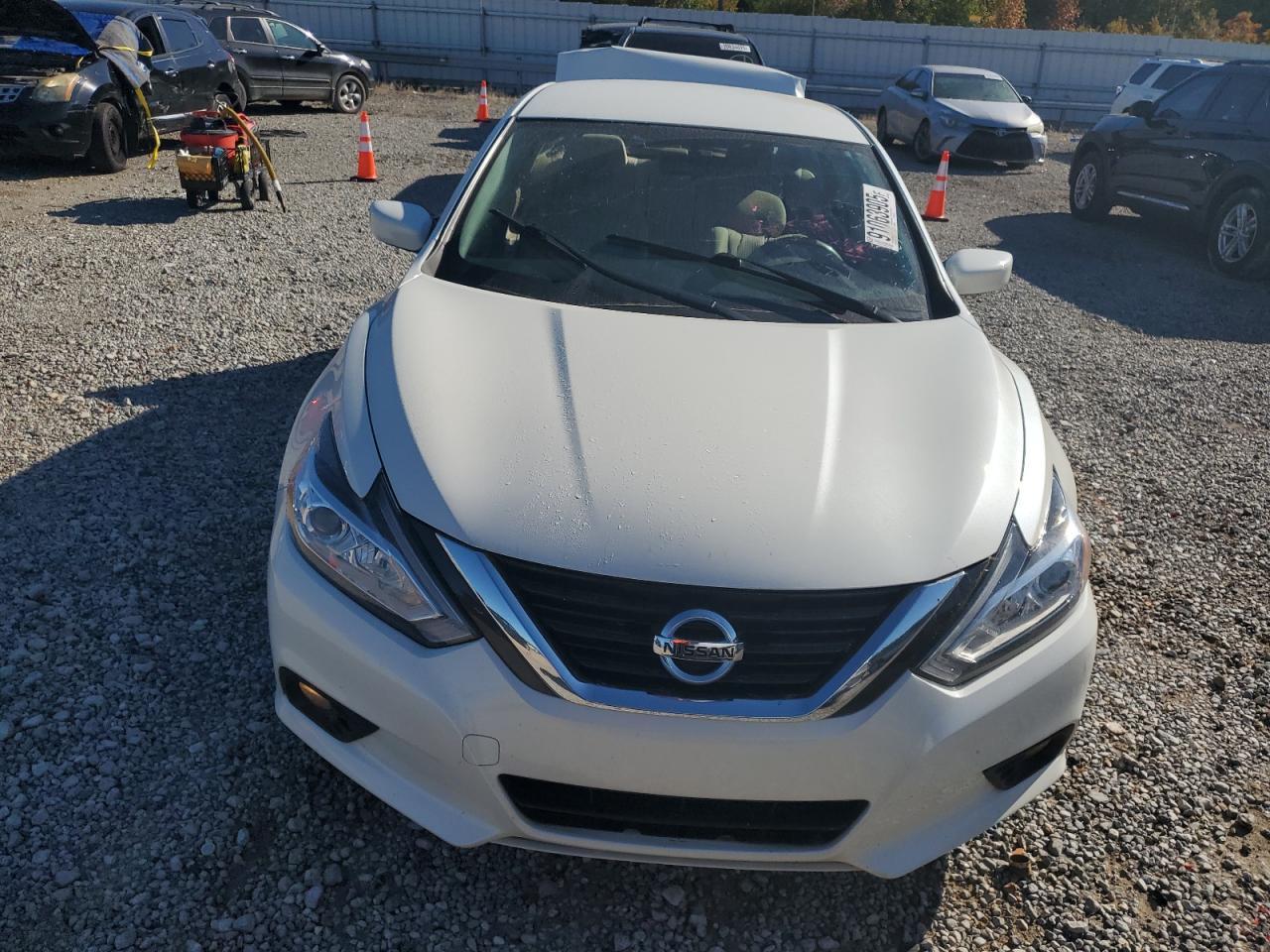 2017 NISSAN ALTIMA