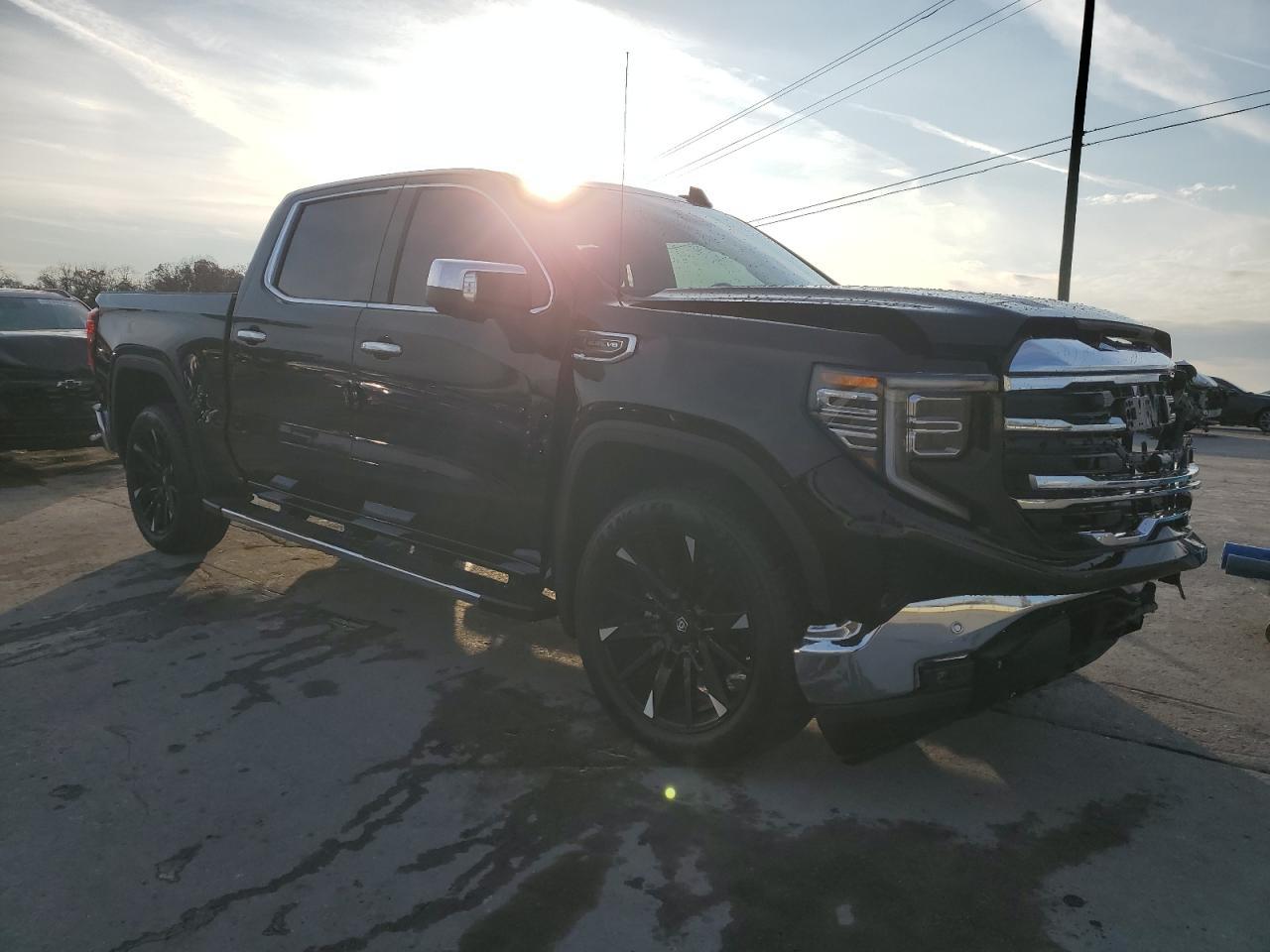 2025 GMC Sierra