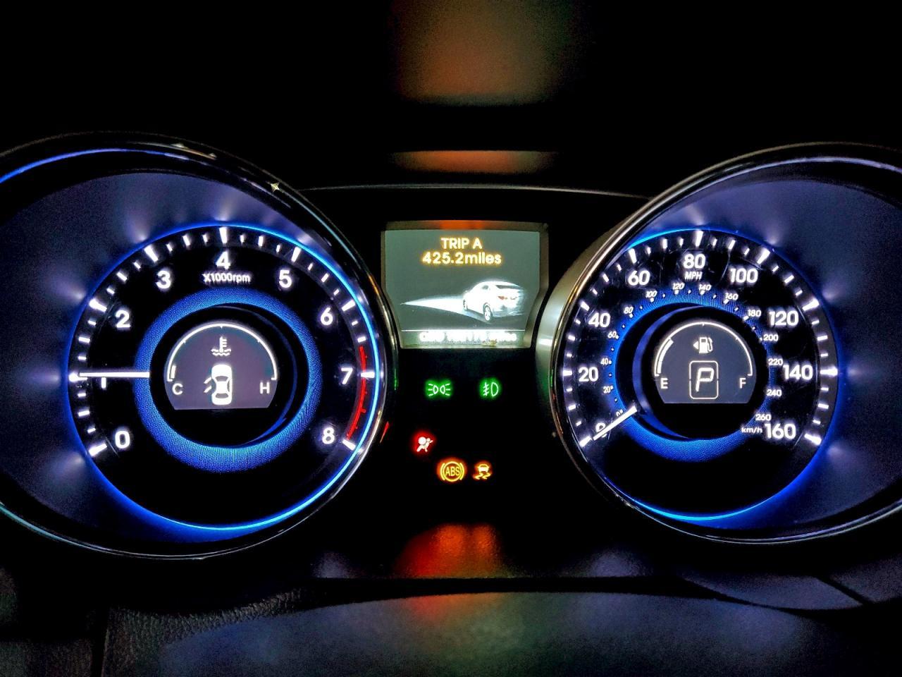 2014 HYUNDAI SONATA
