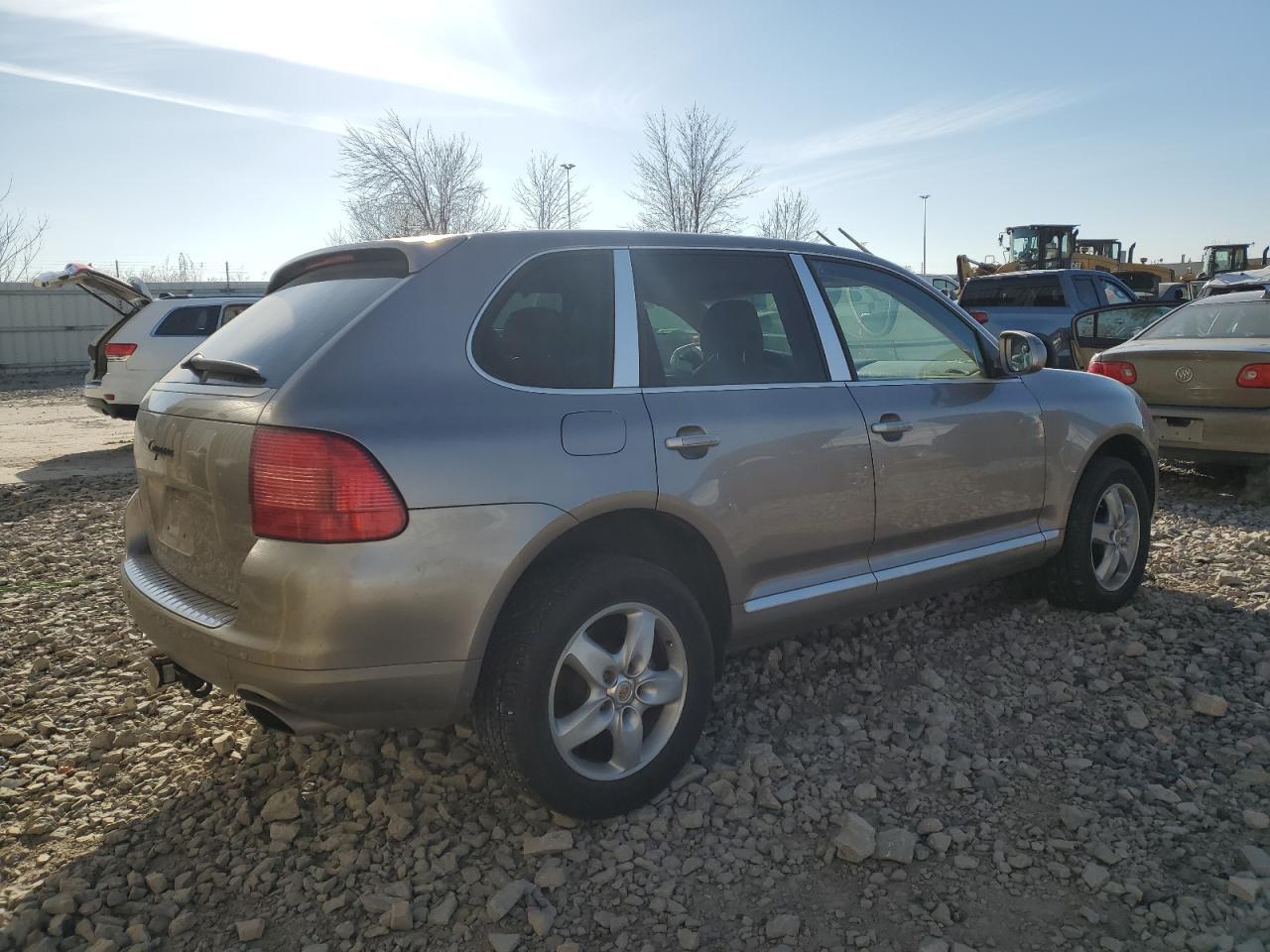 2005 PORSCHE CAYENNE