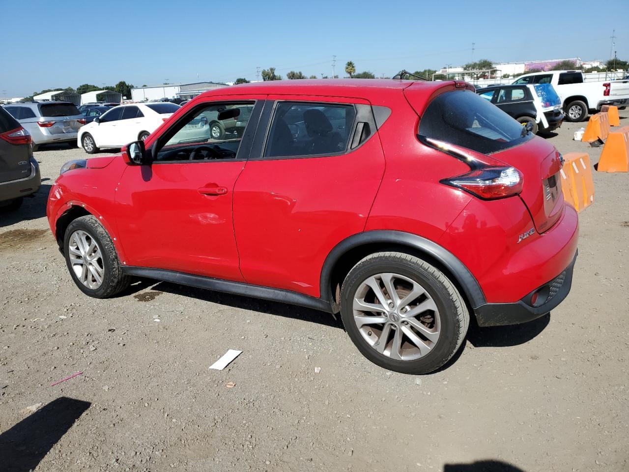 2015 NISSAN Juke