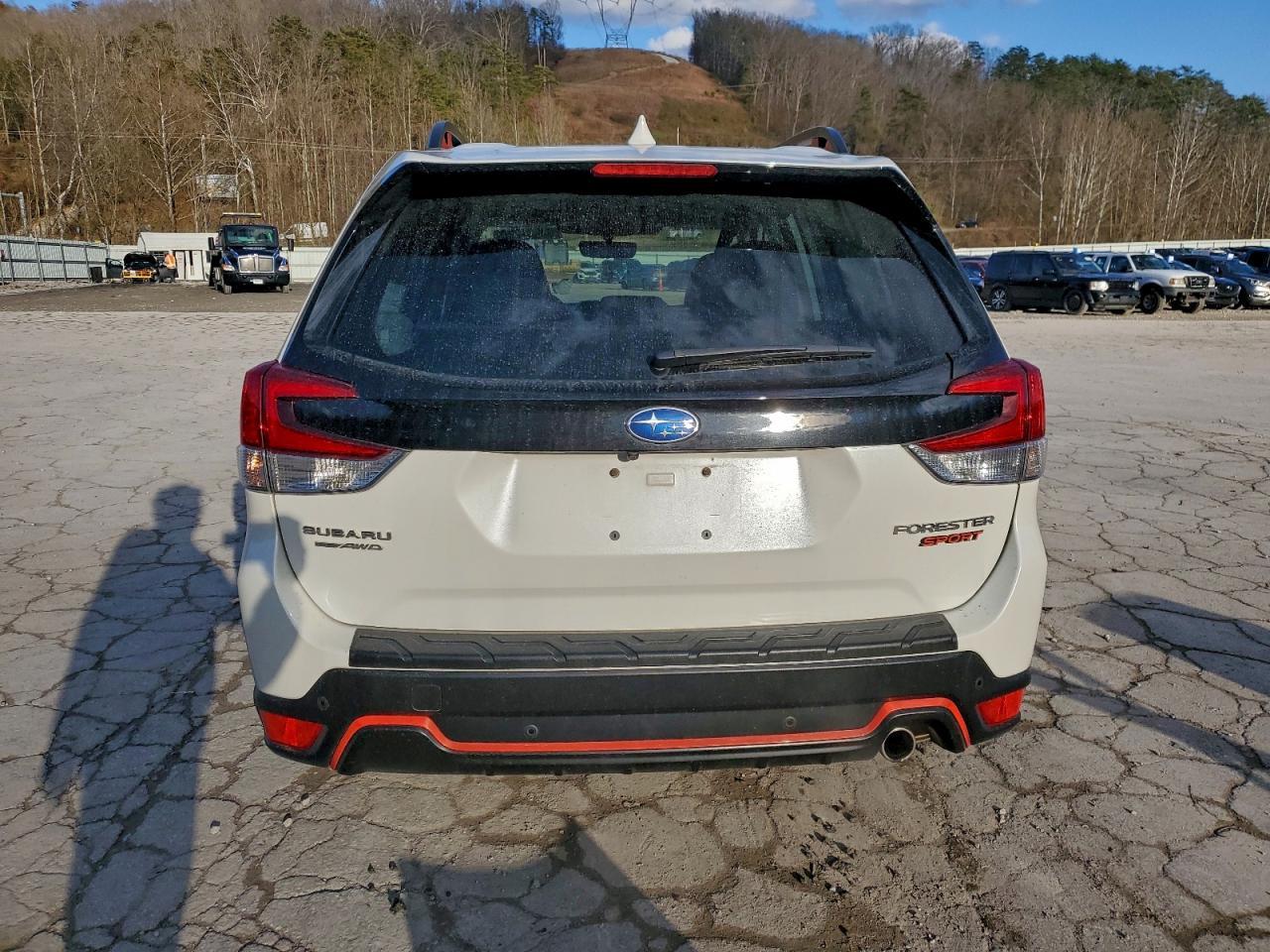 2023 SUBARU FORESTER