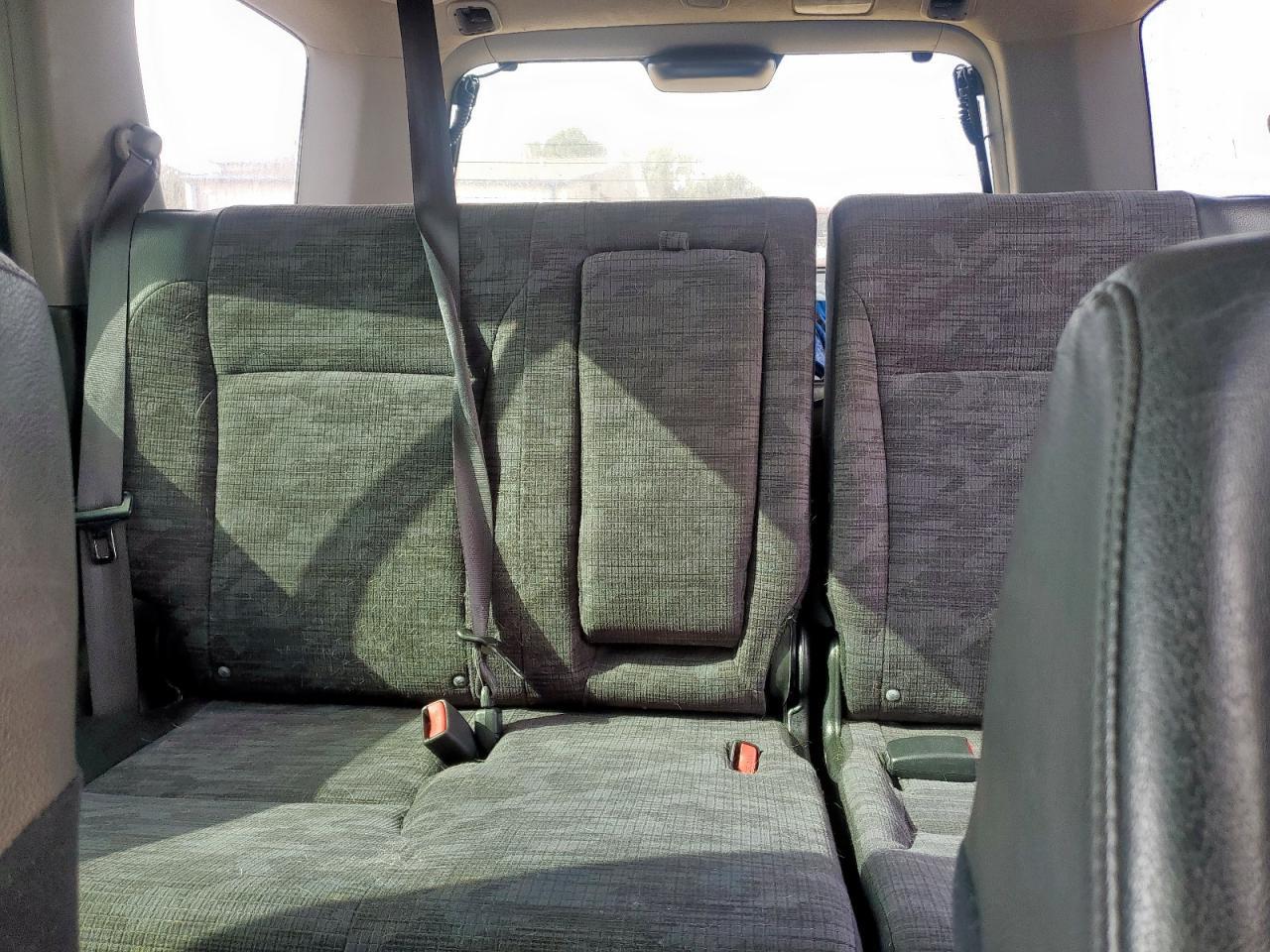 2004 HONDA CR-V