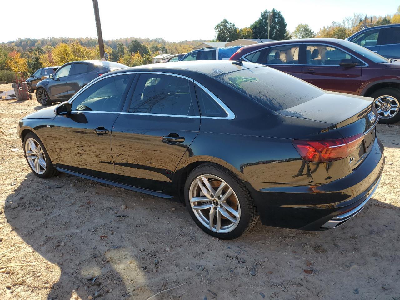 2022 AUDI A4