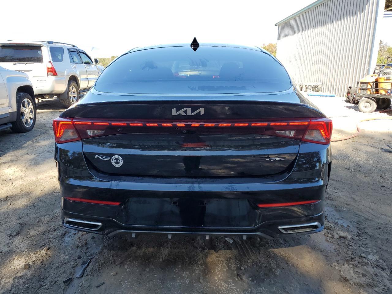 2022 KIA K5