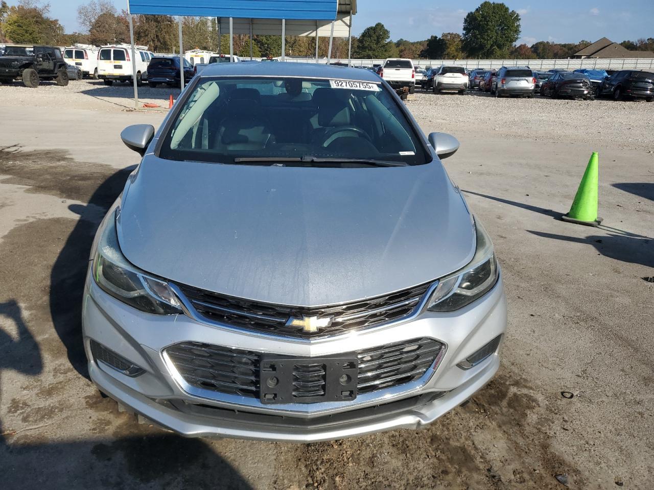 2017 CHEVROLET CRUZE