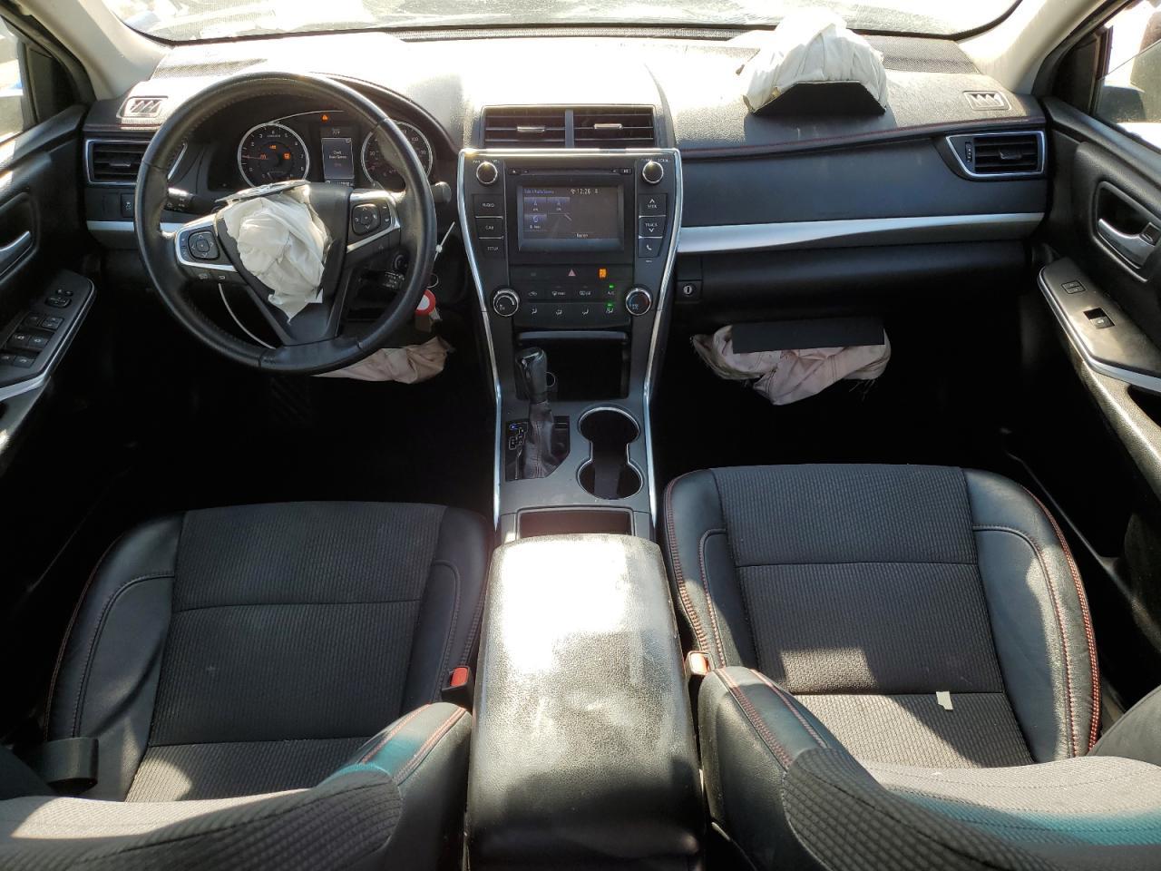 2017 TOYOTA CAMRY