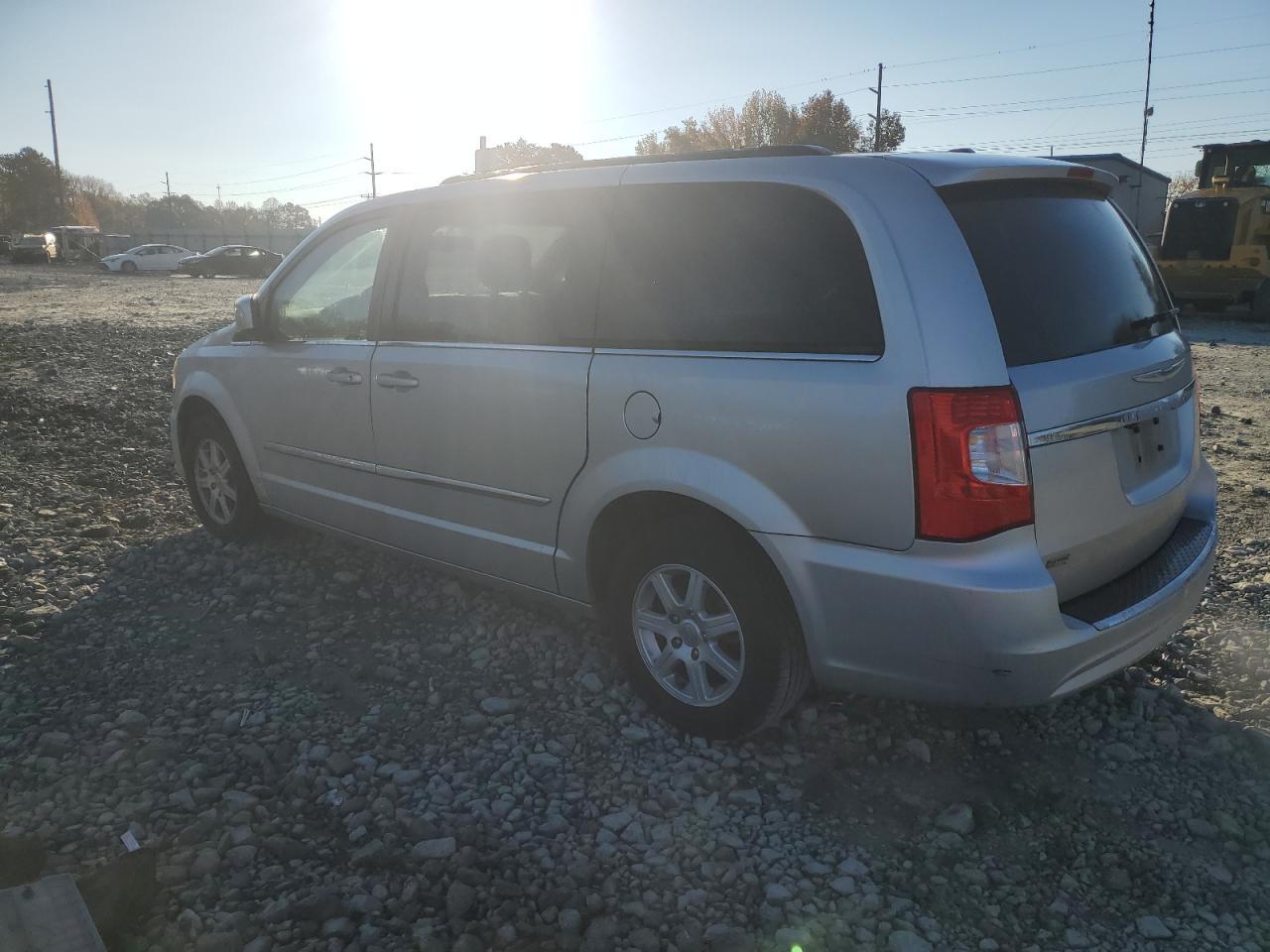 2012 CHRYSLER Town & Country