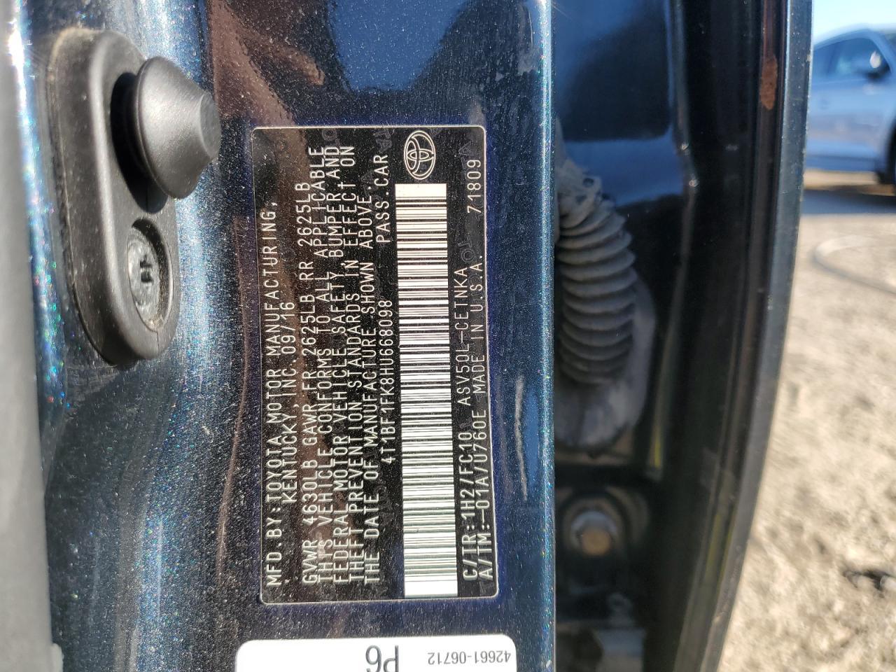 2017 TOYOTA CAMRY