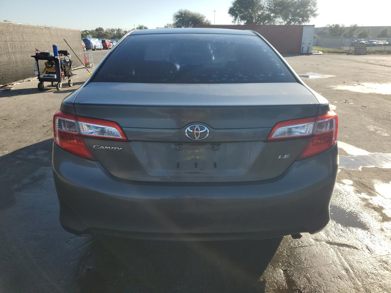 2012 TOYOTA CAMRY