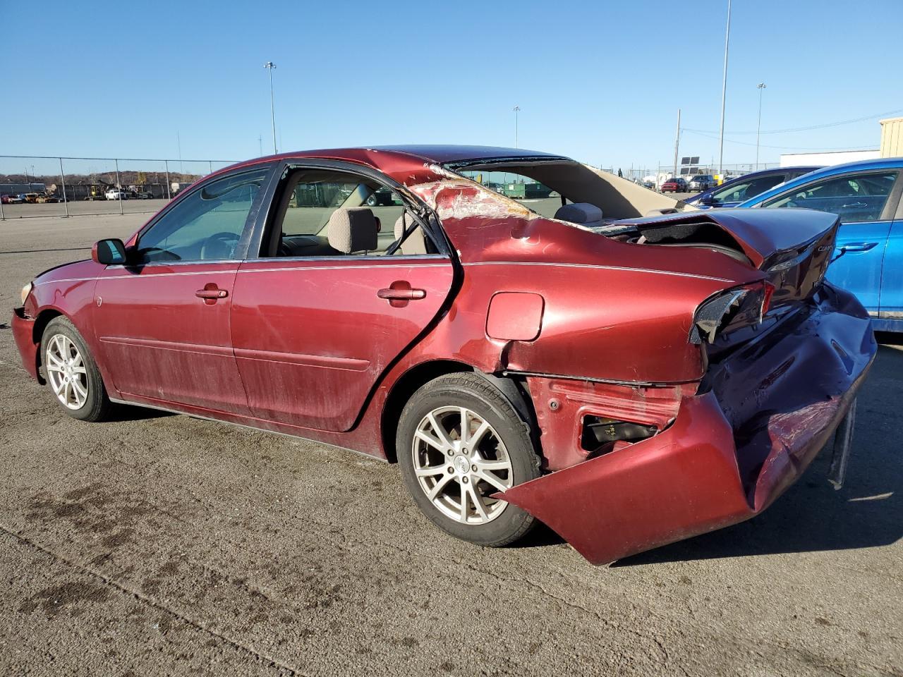 2004 TOYOTA CAMRY