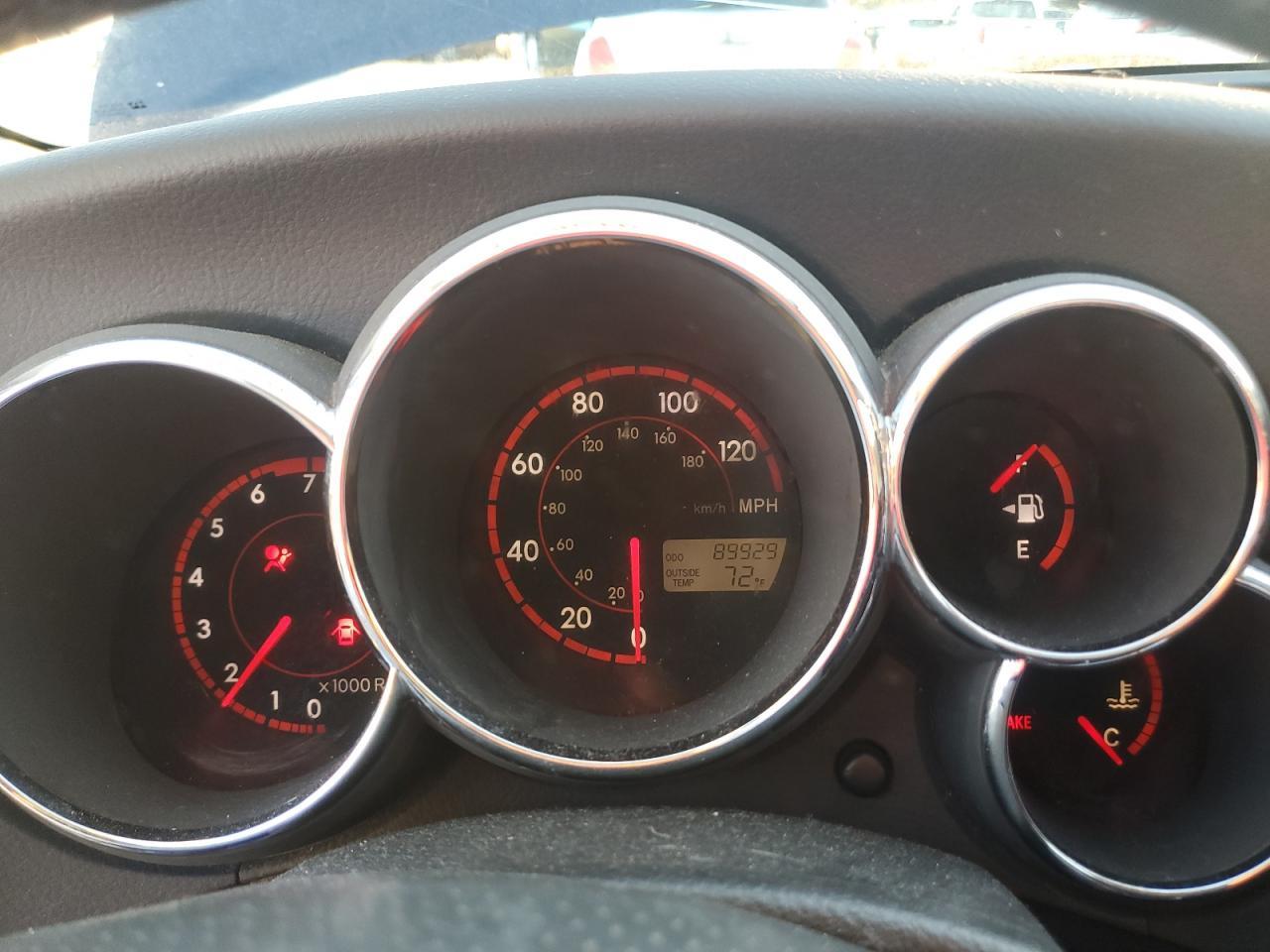 2004 TOYOTA COROLLA
