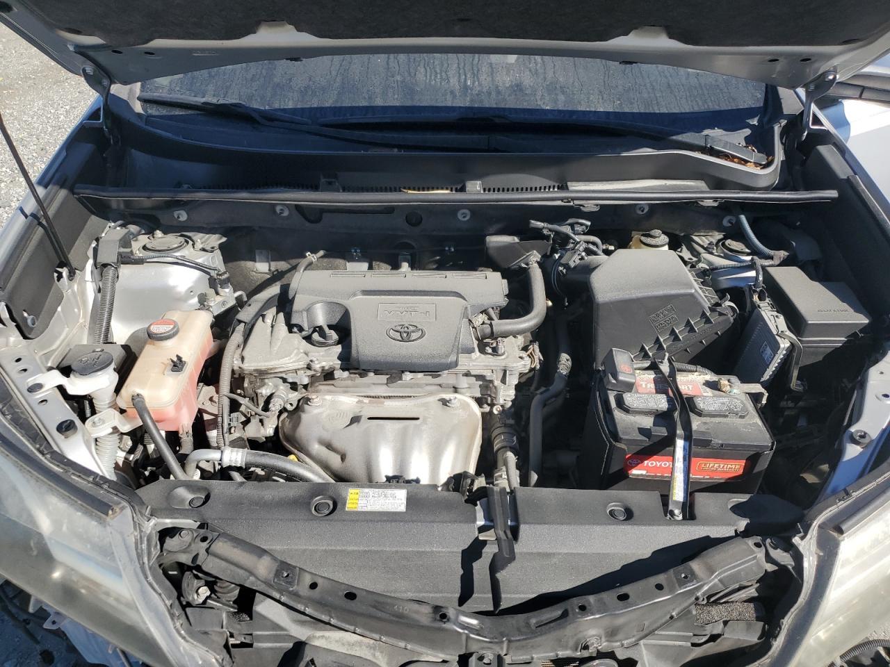 2015 TOYOTA RAV4