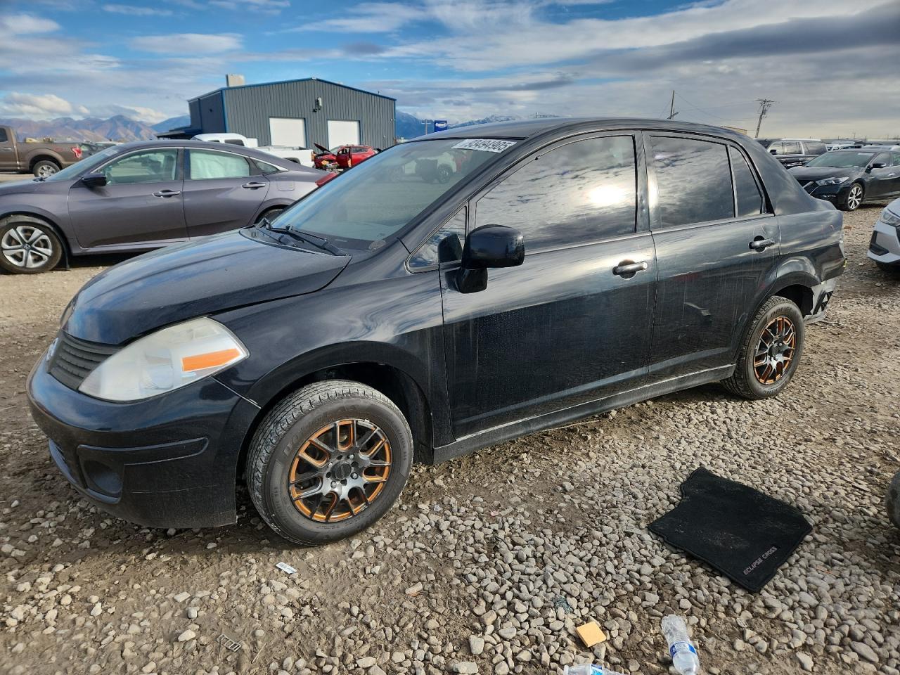 2010 NISSAN VERSA