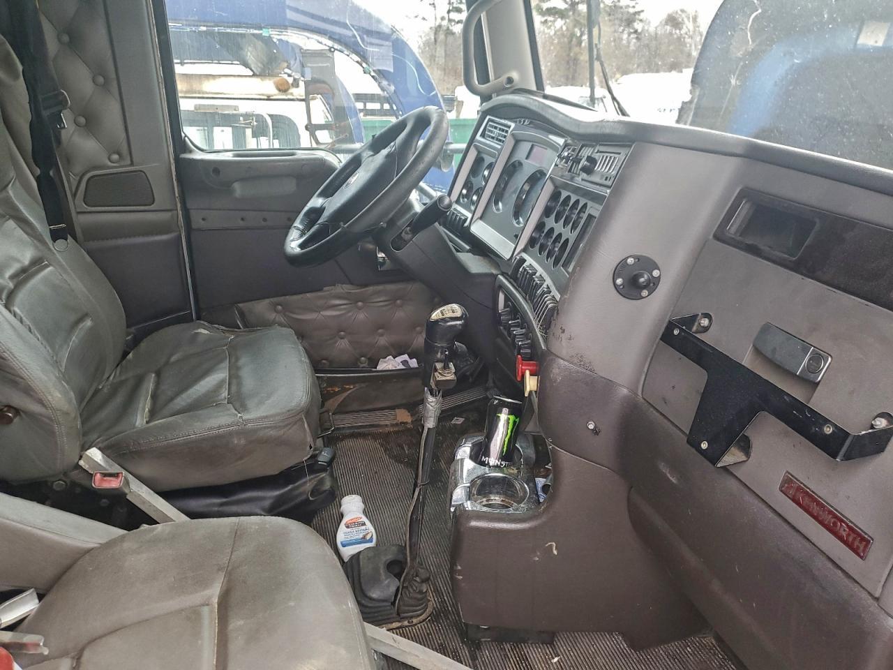 2012 KENWORTH T600