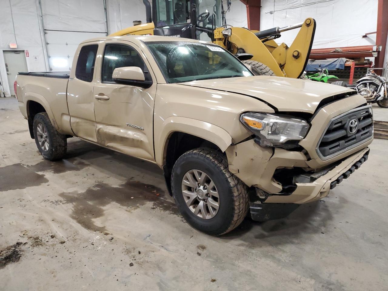 2017 TOYOTA TACOMA