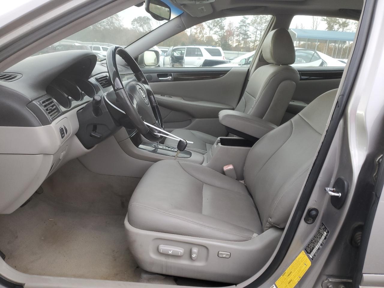 2004 LEXUS ES 330