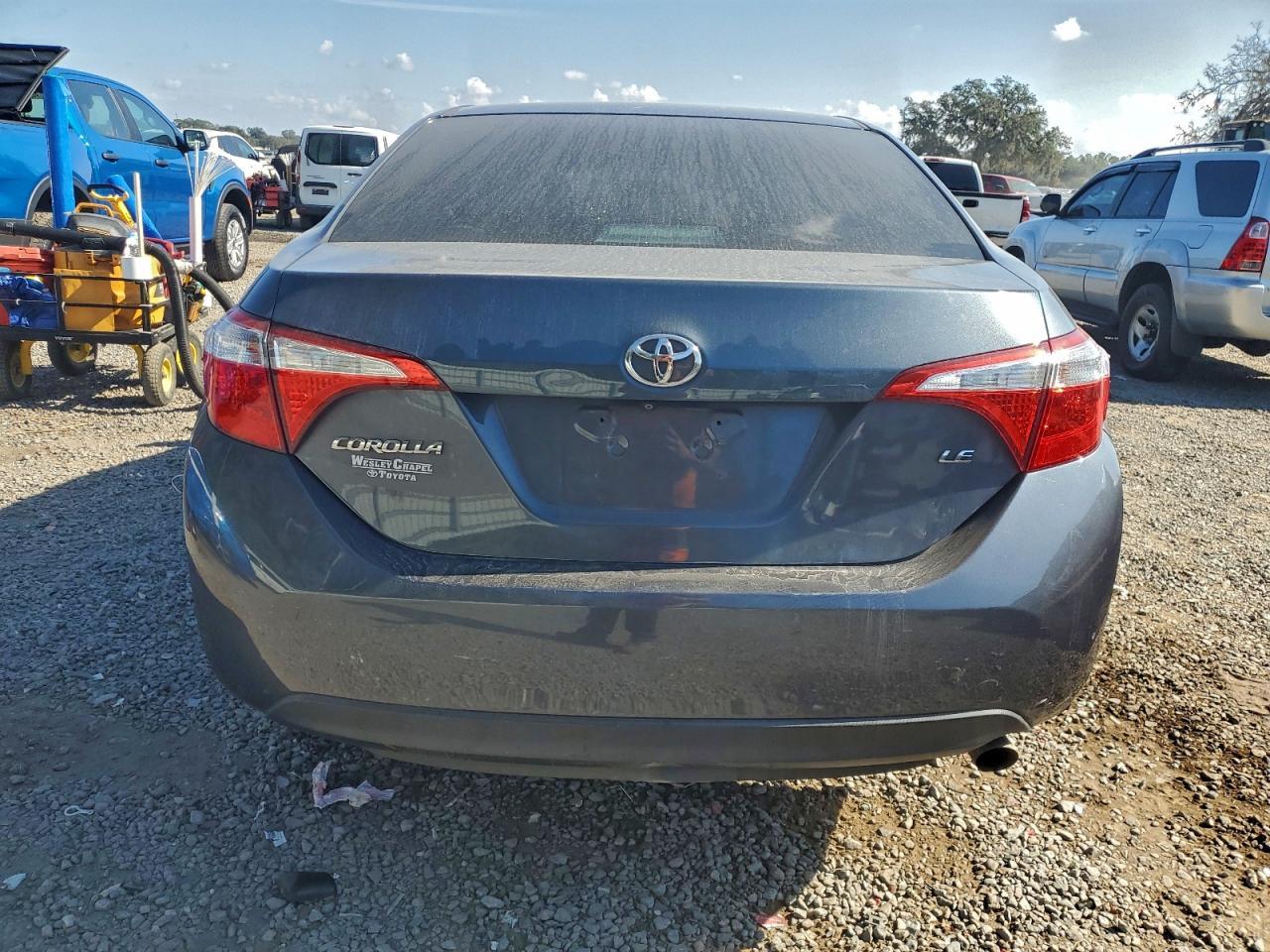 2015 TOYOTA COROLLA