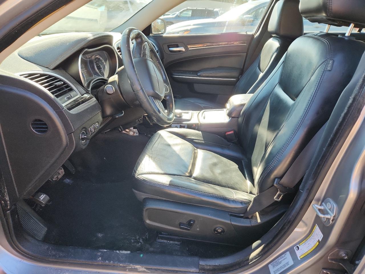 2015 CHRYSLER 300