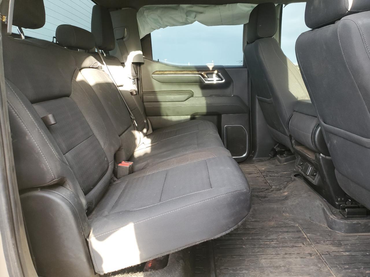 2023 GMC Sierra