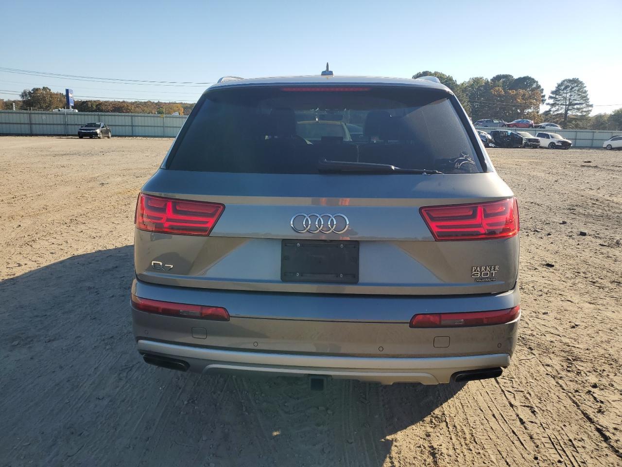 2018 AUDI Q7