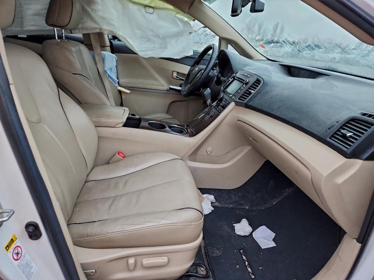 2015 TOYOTA VENZA