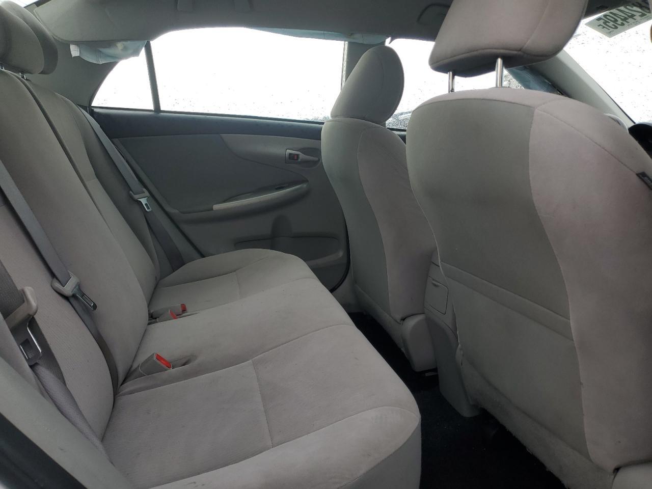 2011 TOYOTA COROLLA