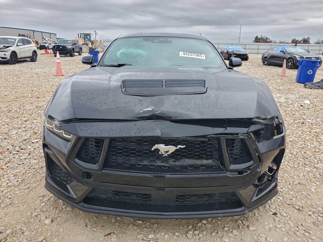 2024 FORD MUSTANG