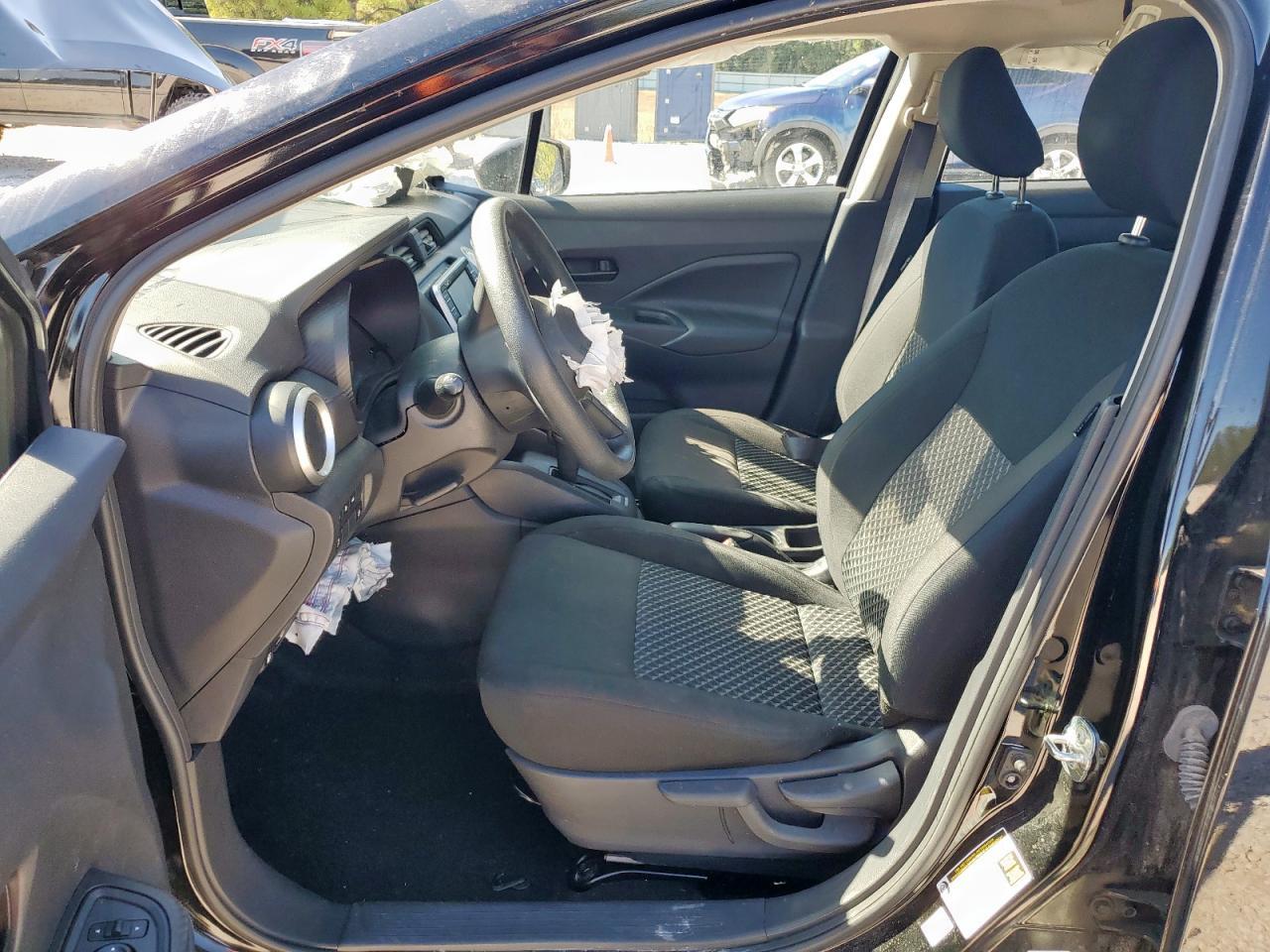 2024 NISSAN VERSA