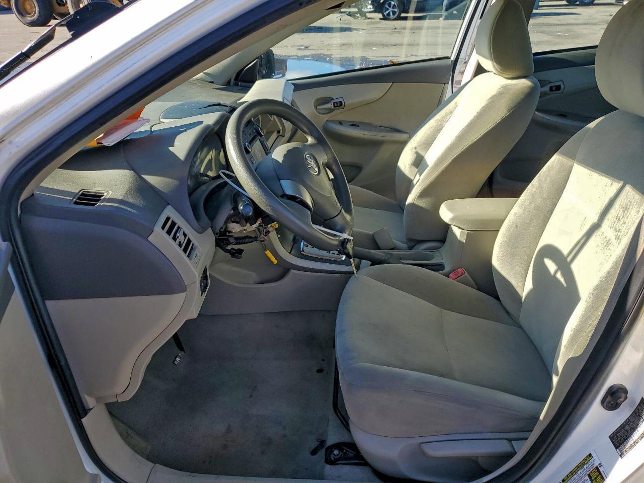 2010 TOYOTA COROLLA