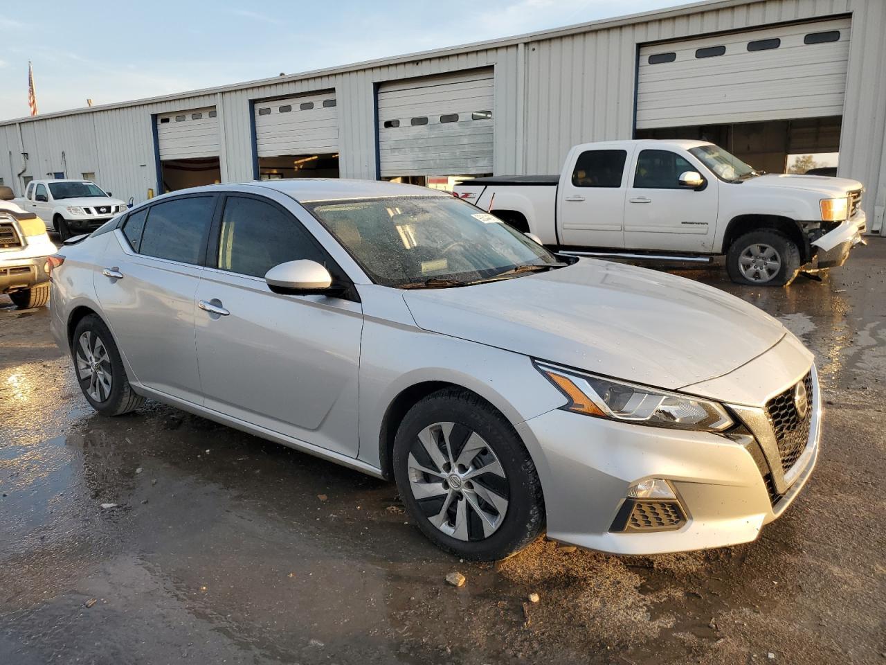 2020 NISSAN ALTIMA