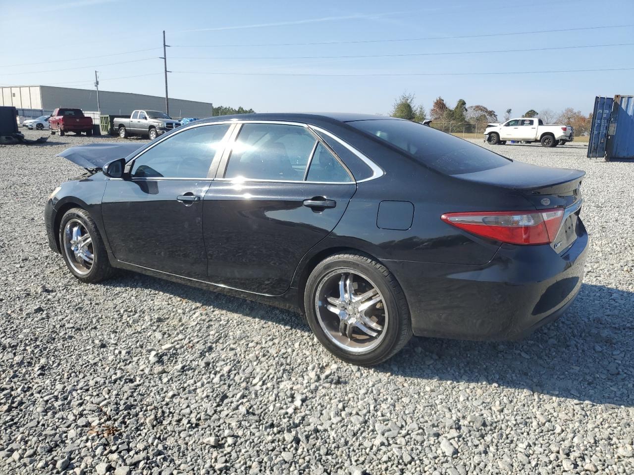 2016 TOYOTA CAMRY