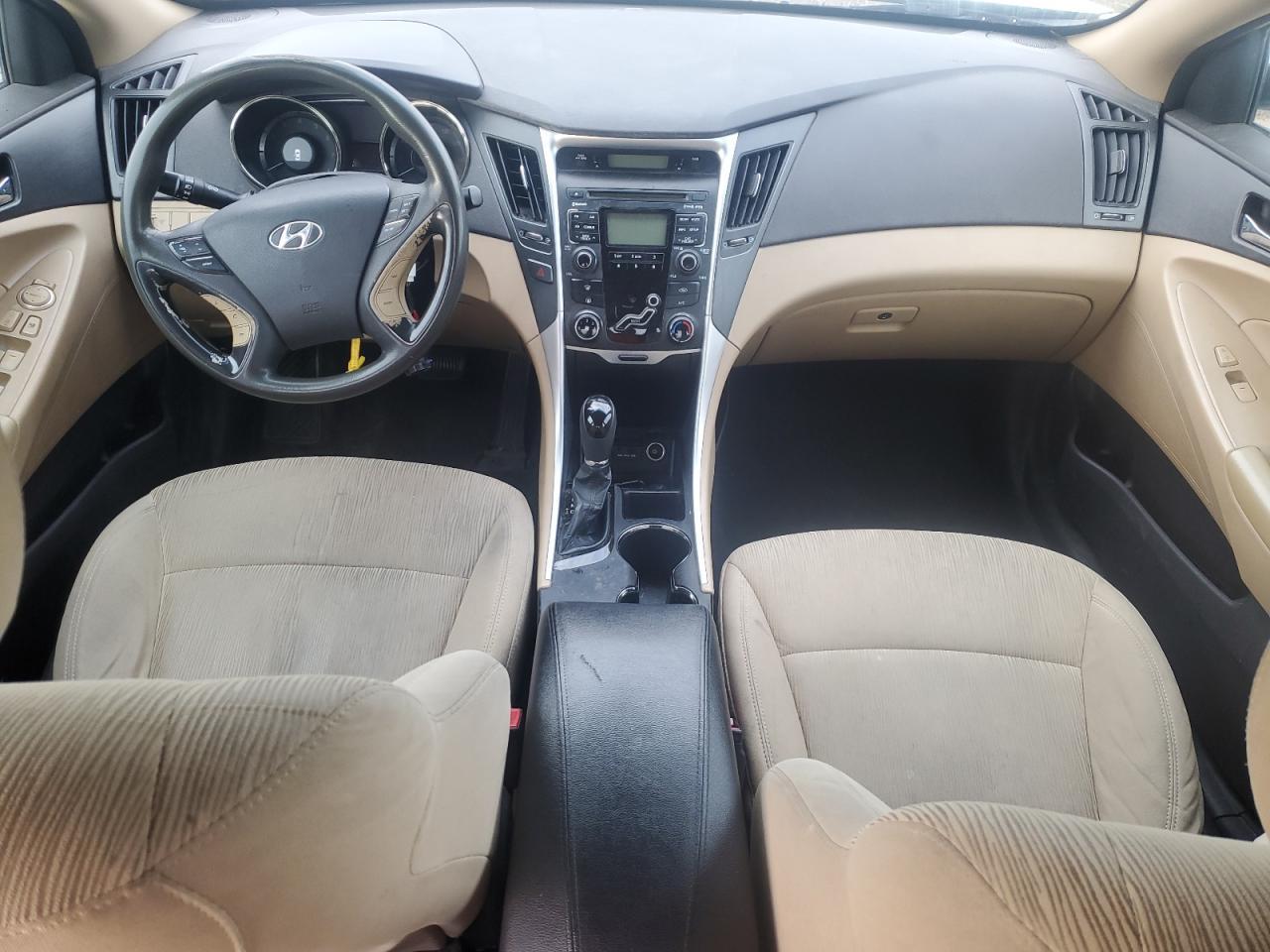 2011 HYUNDAI SONATA