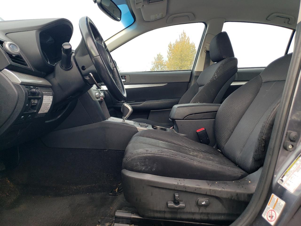 2010 SUBARU Legacy