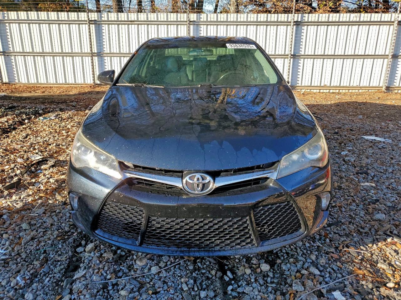 2016 TOYOTA CAMRY